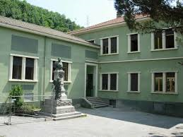 PALESTRA COMUNALE PLESSO SC...